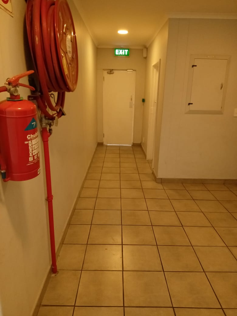 1 Bedroom Property for Sale in Paarl Central Western Cape